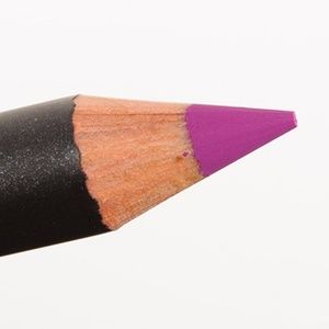 MAC Heroine lip Pencil
